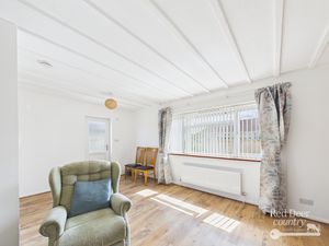 Sitting/Dining Room- click for photo gallery